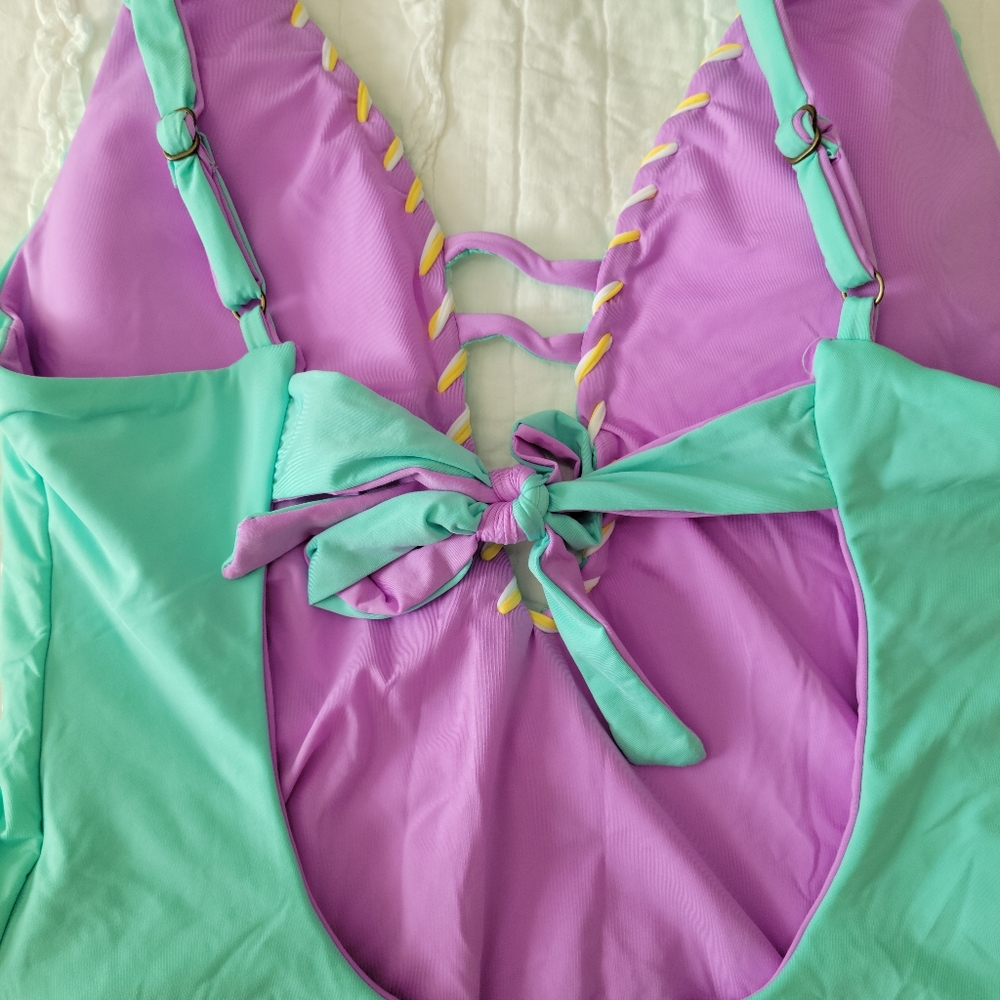 Becca Reversible Deep V Lacie Swimsuit M Aqua & Lilac NWT 🧜🏽‍♀️ Mermaid Colors - Picture 7 of 10